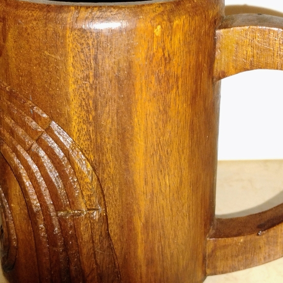 ***(VNT) SET OF 3, MATCHING, HAND CARVED, WOODEN, MONKEY POD WOODEN MUGS*** - Picture 7 of 14